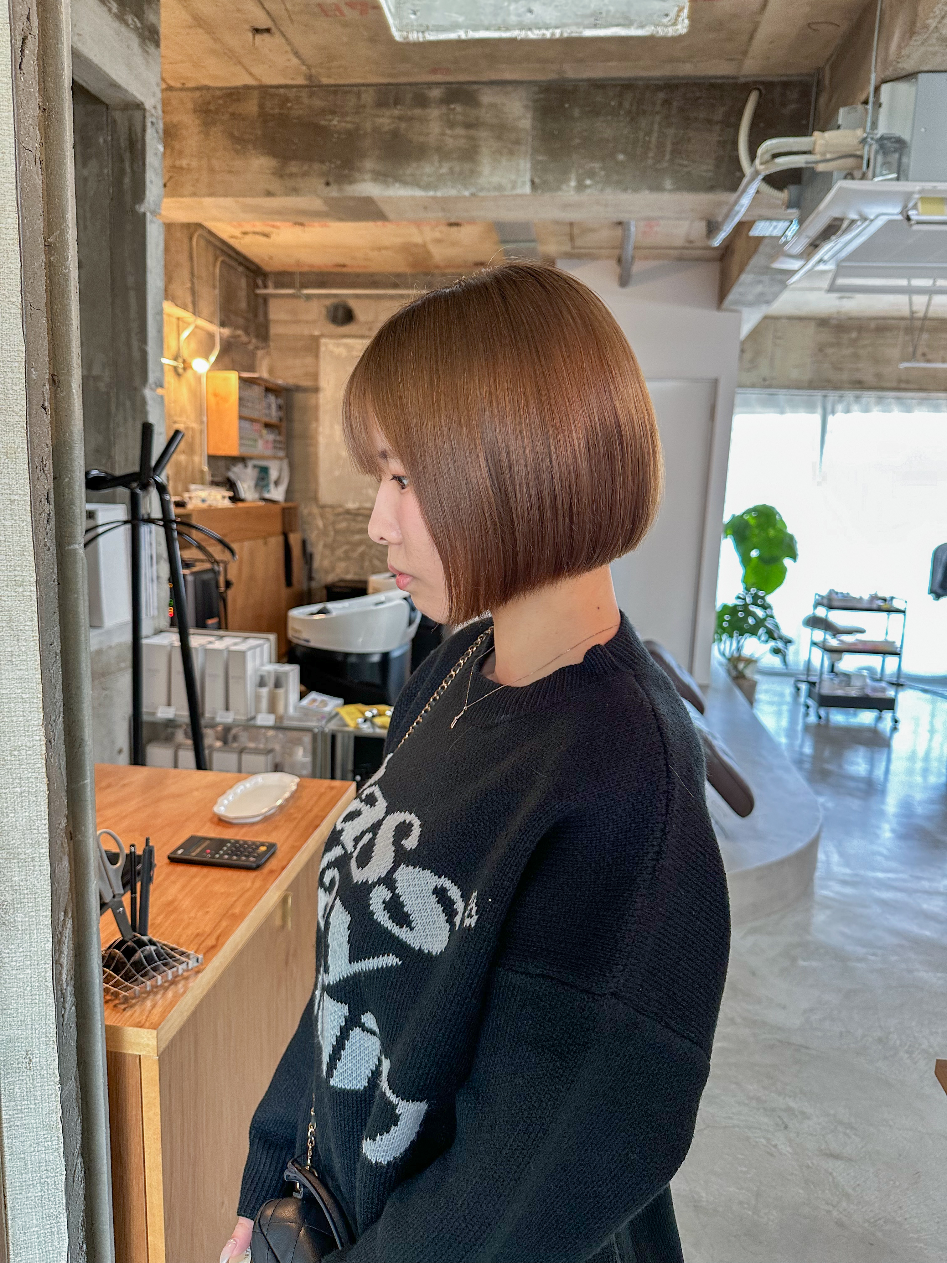 理想の髪質を手に入れよう！酸性ストレートで魅力アップ
