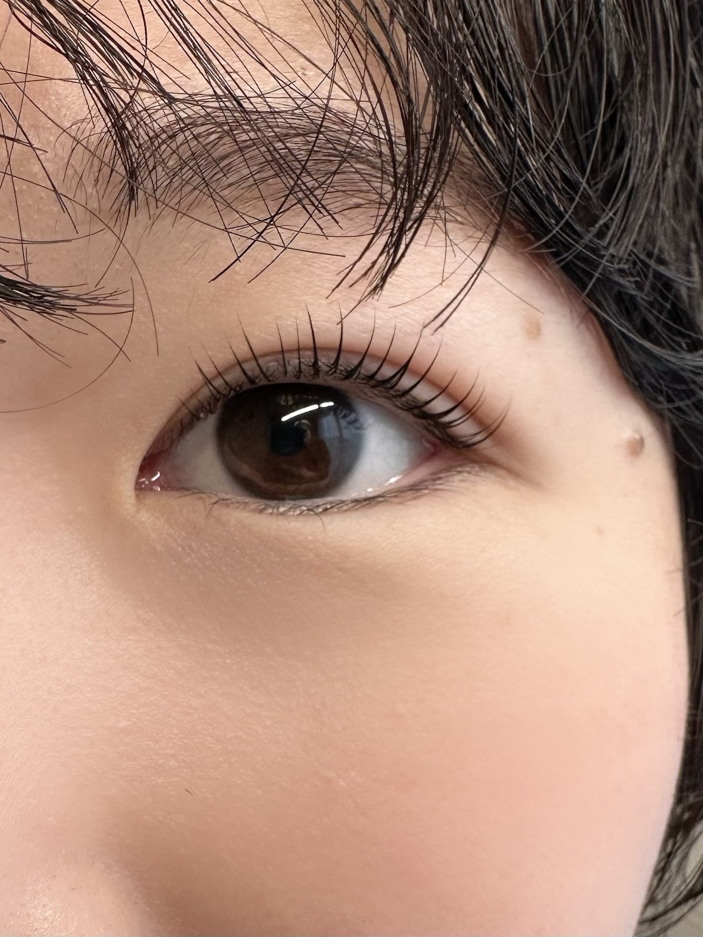 まつげパーマで自然な魅力を引き出す、ダメージレスで美しいまつ毛を実現